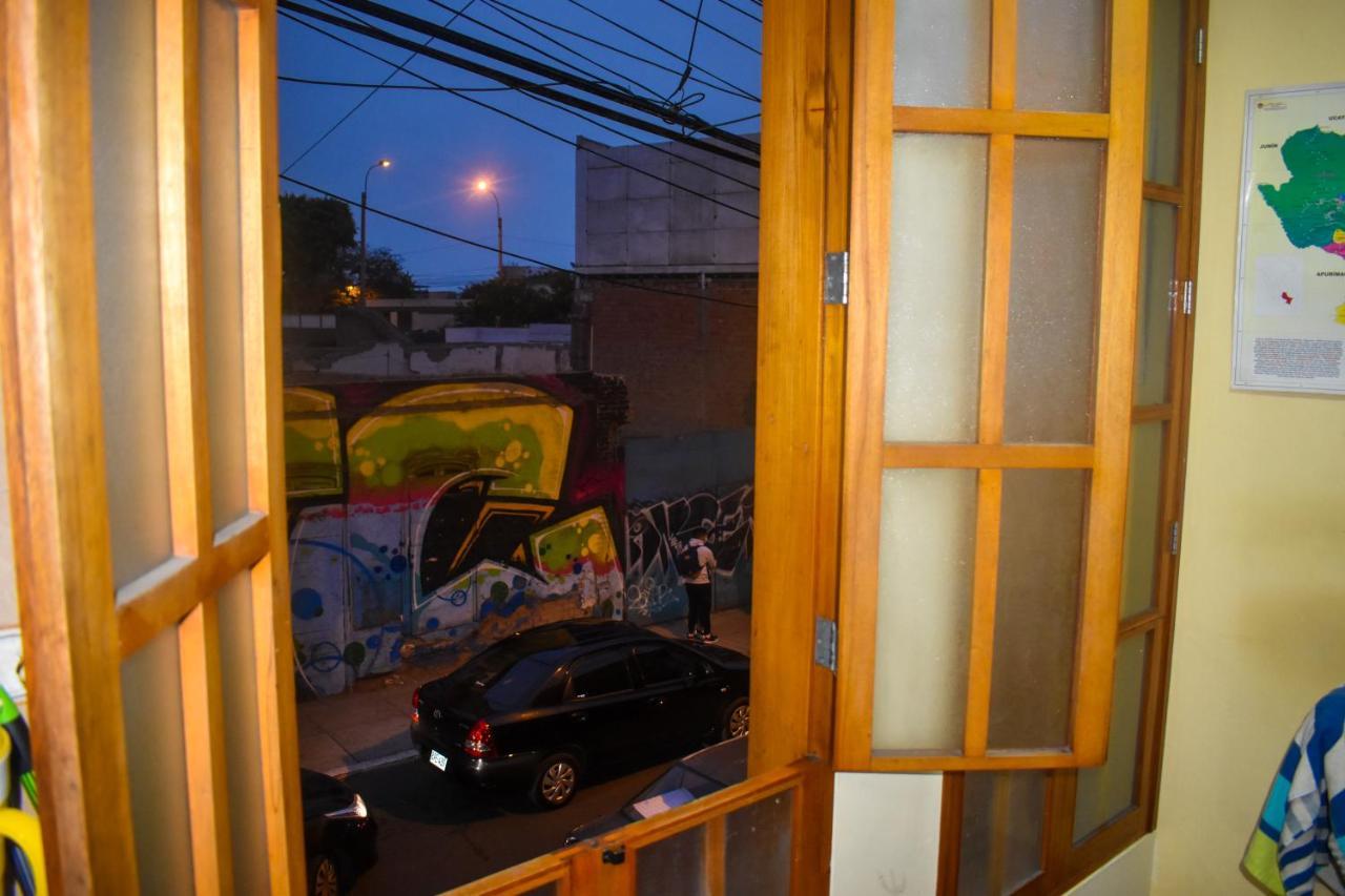 Passion Hostel - Barranco Lima Bagian luar foto