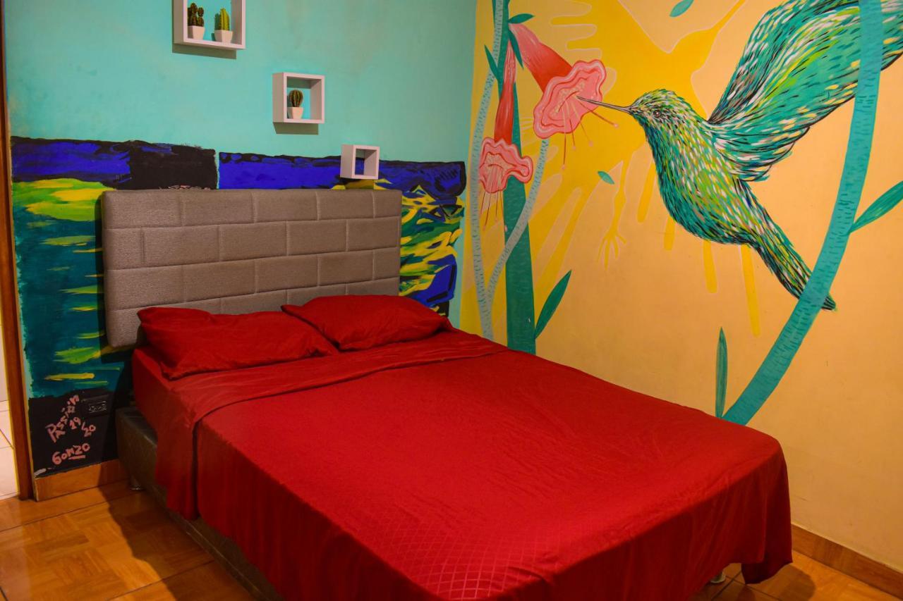 Passion Hostel - Barranco Lima Bagian luar foto
