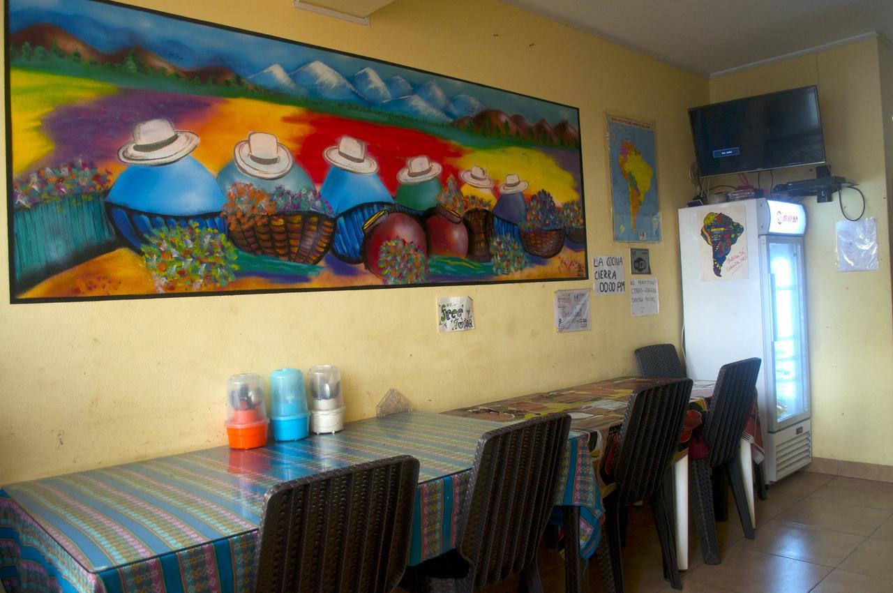 Passion Hostel - Barranco Lima Bagian luar foto